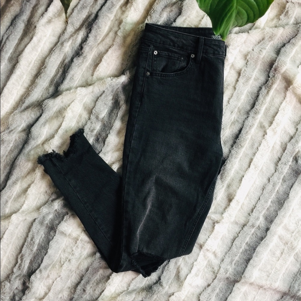 •Wild Fable High Rise Black Skinny Jeans•
